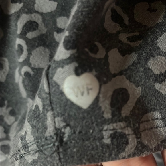 Wild Fable Leopard Print Long Sleeve Sweater - S. XL - Picture 4 of 9